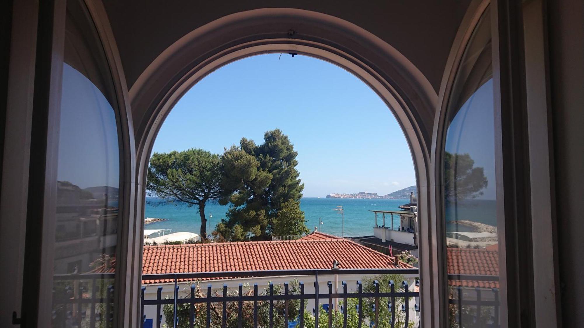 Alloggio Panoramico Sul Mare Di Vindicio Formia Buitenkant foto